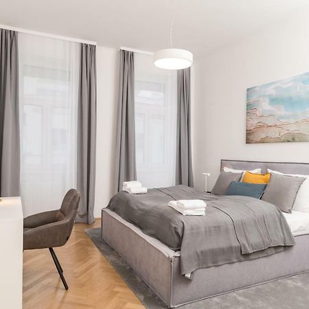 Stadlau Live Apartments Viena Exterior foto