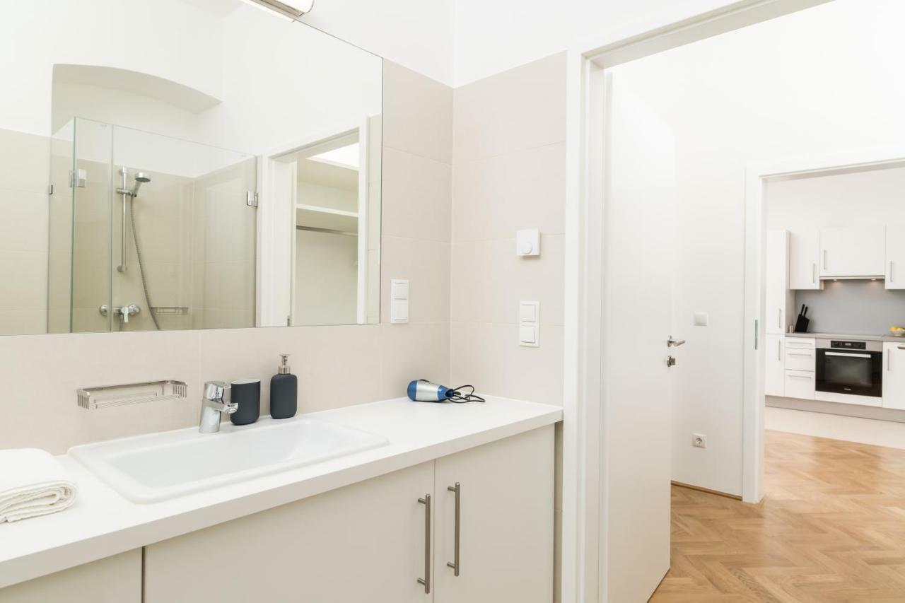 Stadlau Live Apartments Viena Exterior foto