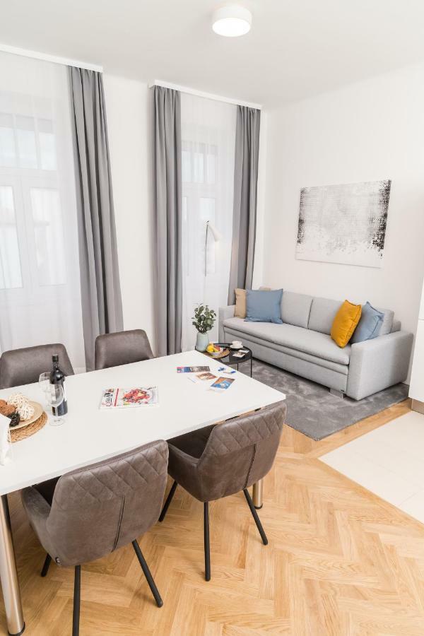 Stadlau Live Apartments Viena Exterior foto